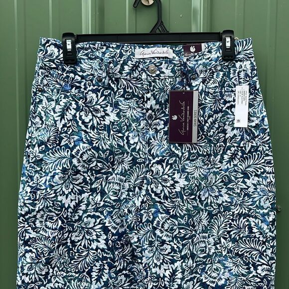 Tummy Sculpt Denim Ankle Boot Jeans & Capri 2-Pack Size 14 - Picture 7 of 16